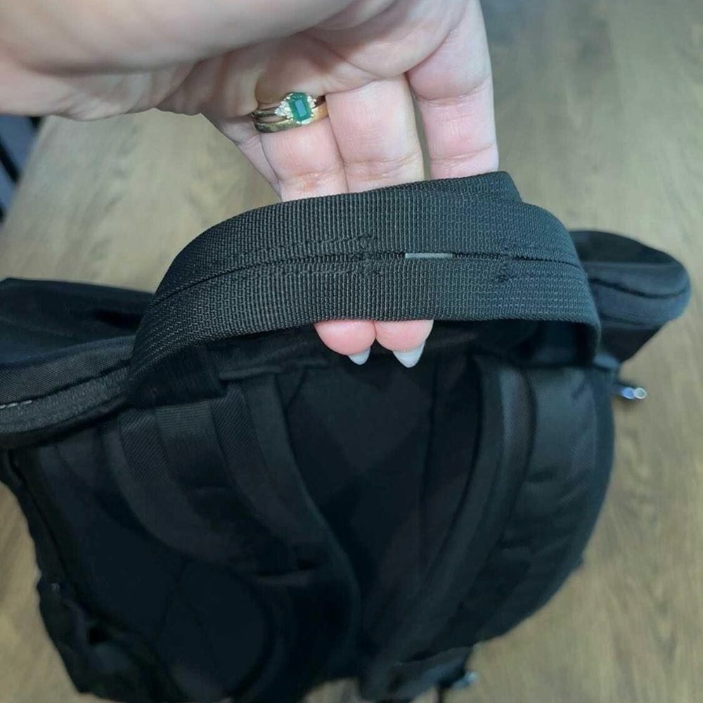 The North Face Sleek Kaban Backpack - Picture 5 of 5